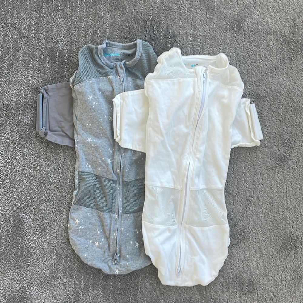Small SNOO sleep sacks (2 included)